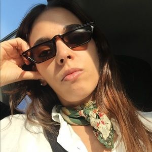 Meet your Posher, Ana paula